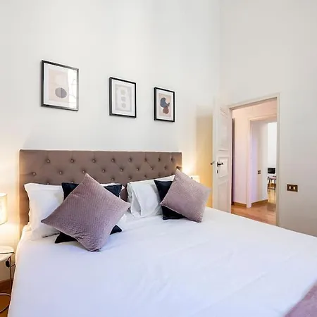 Palace Strozzi 200mq Penthouse 3 King Size *