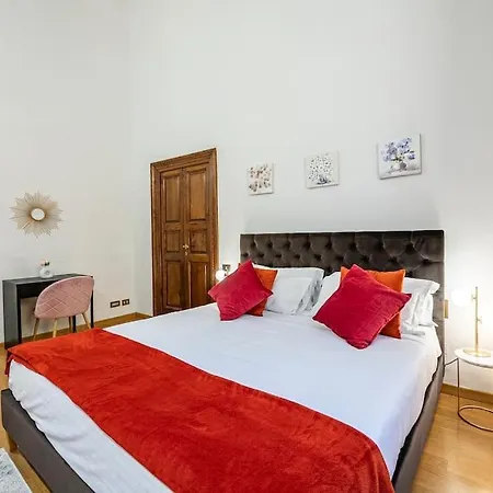 Διαμέρισμα Palace Strozzi 200mq Penthouse 3 King Size *